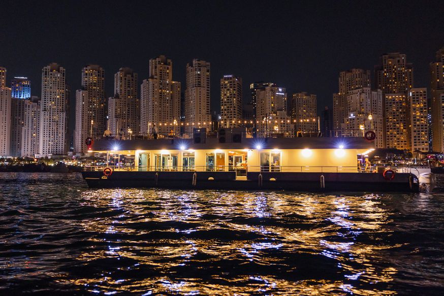 Alexandra Sea Lounge